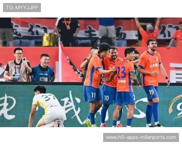 中超联赛收官大战北京国安主场力拼梅州客家力争完美谢幕 中超联赛收官大战北京国安主场力拼梅州客家力争完美谢幕