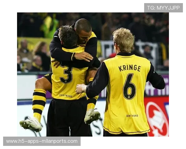 多特青训再出惊喜，小将成为赛场焦点