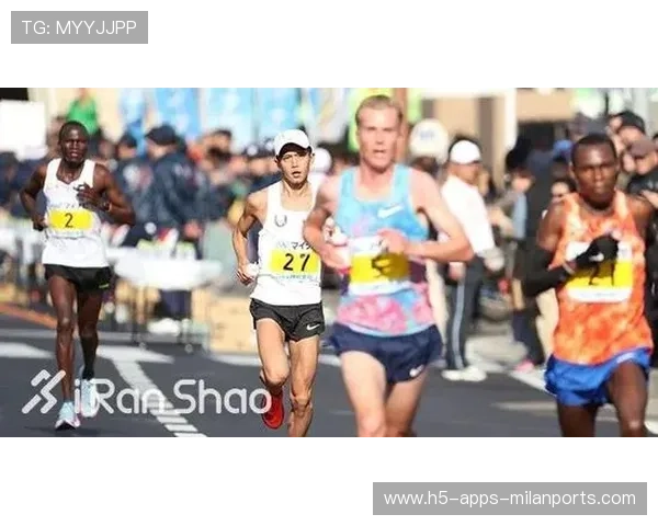 伦敦马拉松选手冲破纪录，赛事精彩纷呈，伦敦马拉松视频全程回放