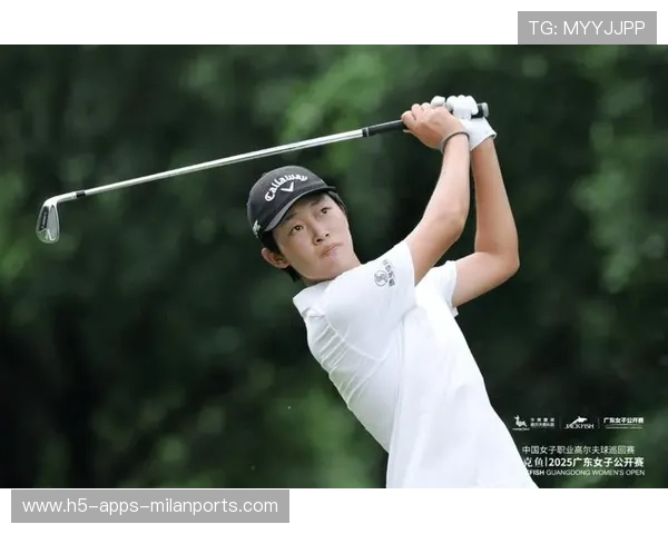 冯珊珊学院又出好苗子！李梦涵、许赢双双冲进前15