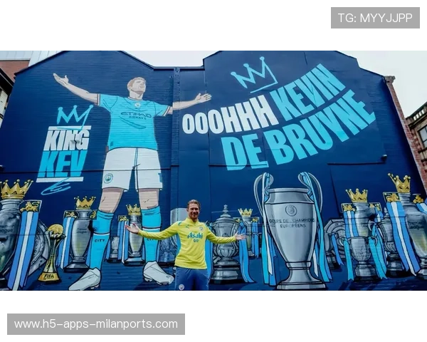 德布劳内精准脚背挑传，曼城在前场形成多人围攻